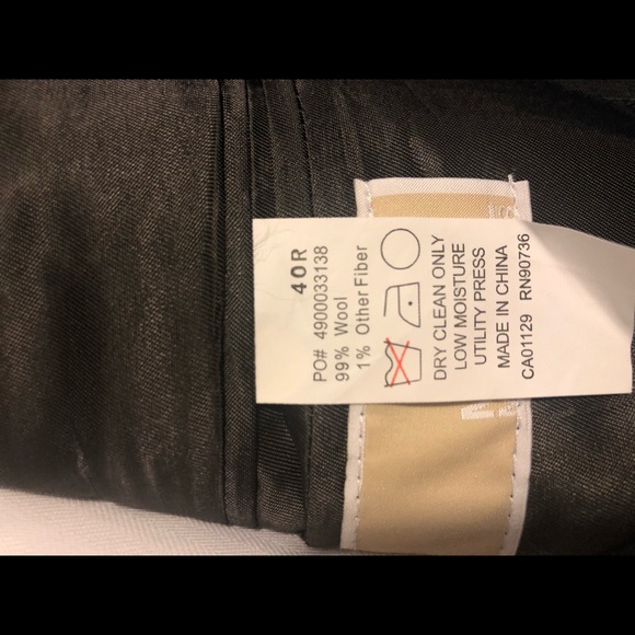 Michael Kors 2 piece suit 2 button Charcoal gray - Picture 8 of 8